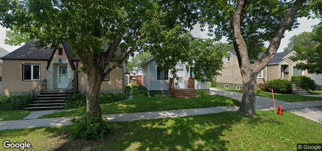 423 Whittier Avenue E（加拿大曼尼托巴省溫尼伯市）房屋照片