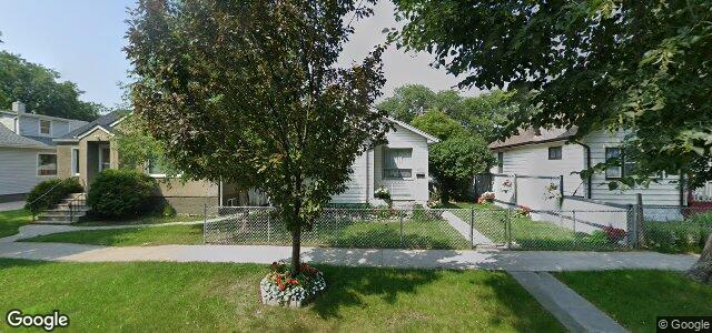 427 Whittier Avenue E（加拿大曼尼托巴省溫尼伯市）房屋照片