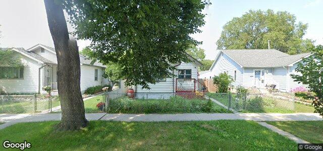 429 Whittier Avenue E（加拿大曼尼托巴省溫尼伯市）房屋照片