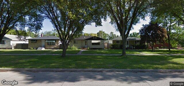 545 Regent Avenue E（加拿大曼尼托巴省溫尼伯市）房屋照片