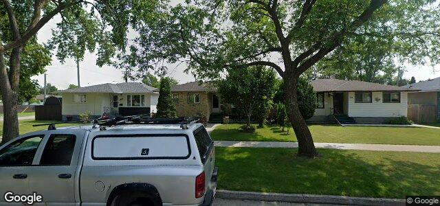 554 Whittier Avenue E（加拿大曼尼托巴省溫尼伯市）房屋照片