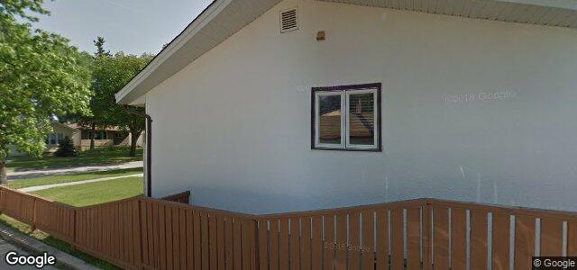 106 Ralph Avenue E（加拿大曼尼托巴省溫尼伯市）房屋照片