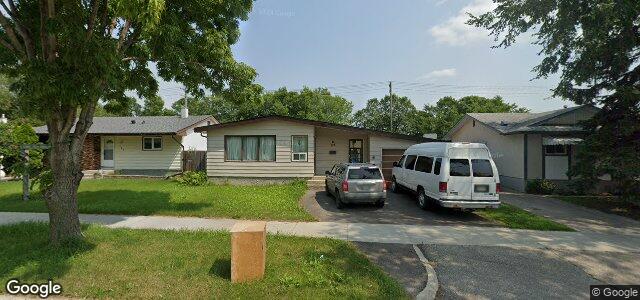 124 Brelade Street（加拿大曼尼托巴省溫尼伯市）房屋照片