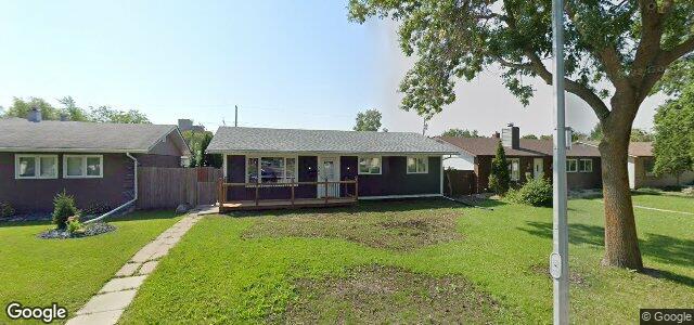 130 Whitehall Boulevard（加拿大曼尼托巴省溫尼伯市）房屋照片