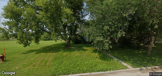 135 Larche Avenue E（加拿大曼尼托巴省溫尼伯市）房屋照片