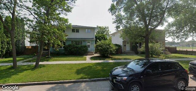 142 Thom Avenue E（加拿大曼尼托巴省溫尼伯市）房屋照片