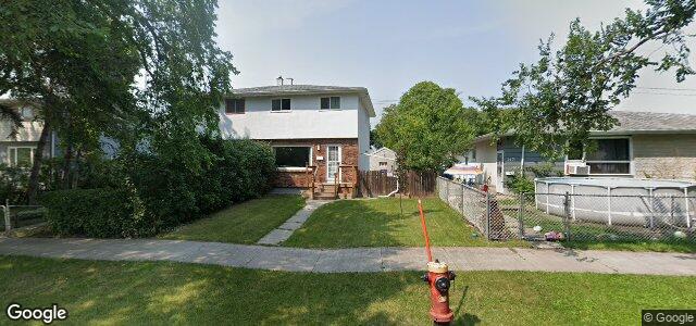 145 Thom Avenue E（加拿大曼尼托巴省溫尼伯市）房屋照片