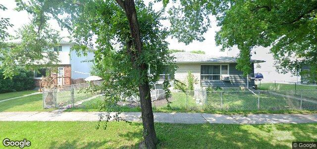 147 Thom Avenue E（加拿大曼尼托巴省溫尼伯市）房屋照片