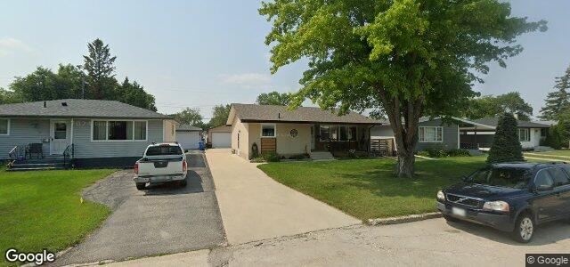 15 Laurentia Bay（加拿大曼尼托巴省溫尼伯市）房屋照片