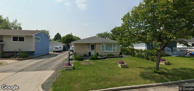 15 Naskapi Crescent（加拿大曼尼托巴省溫尼伯市）房屋照片