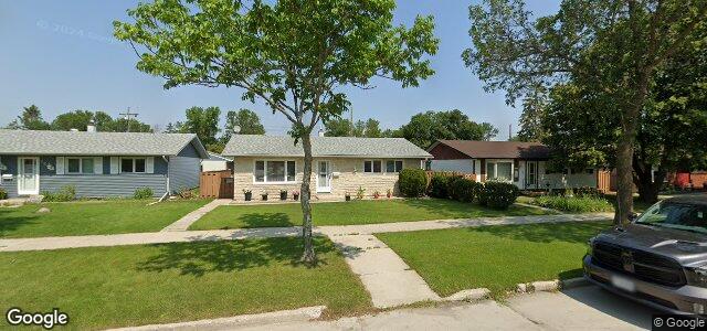 155 St Martin Boulevard（加拿大曼尼托巴省溫尼伯市）房屋照片