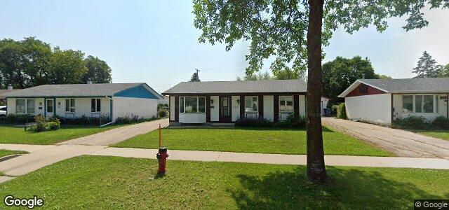 166 St Martin Boulevard（加拿大曼尼托巴省温尼伯市）房屋照片