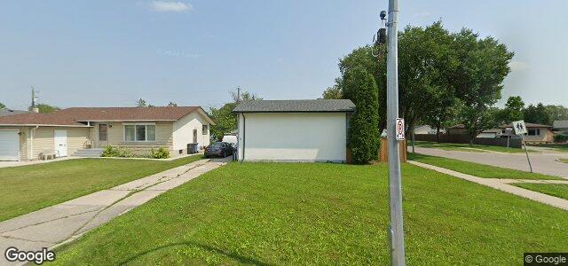 2 Blue Heron Crescent（加拿大曼尼托巴省溫尼伯市）房屋照片