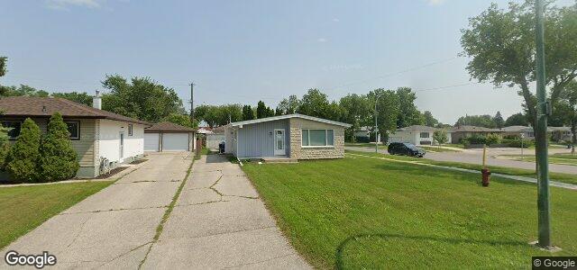 2 Walden Crescent（加拿大曼尼托巴省溫尼伯市）房屋照片