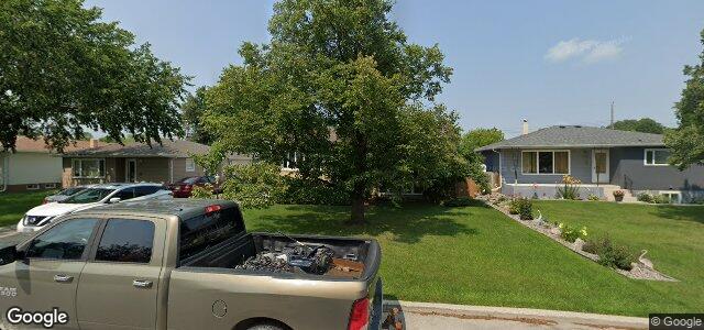 26 Walden Crescent（加拿大曼尼托巴省溫尼伯市）房屋照片