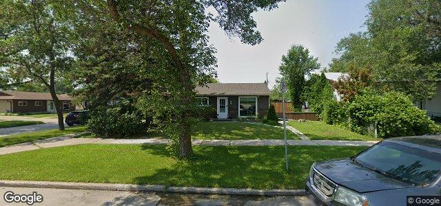 27 St Martin Boulevard（加拿大曼尼托巴省溫尼伯市）房屋照片