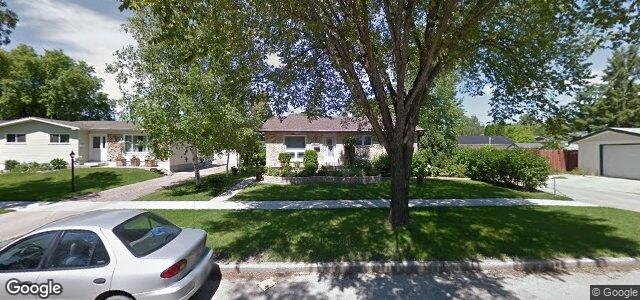 325 Harold Avenue E（加拿大曼尼托巴省溫尼伯市）房屋照片