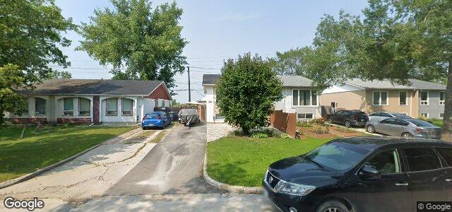 335 Larche Crescent（加拿大曼尼托巴省溫尼伯市）房屋照片