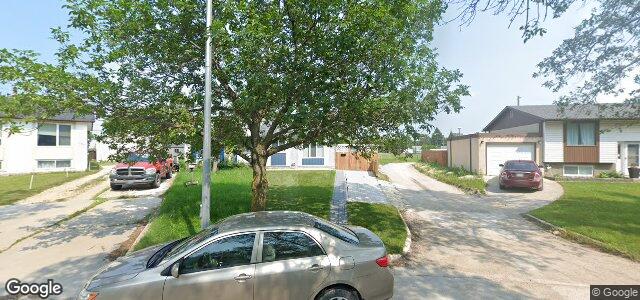 361 Larche Crescent（加拿大曼尼托巴省溫尼伯市）房屋照片