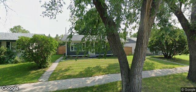 Photo of 410 Mcmeans Avenue E in Winnipeg, Manitoba