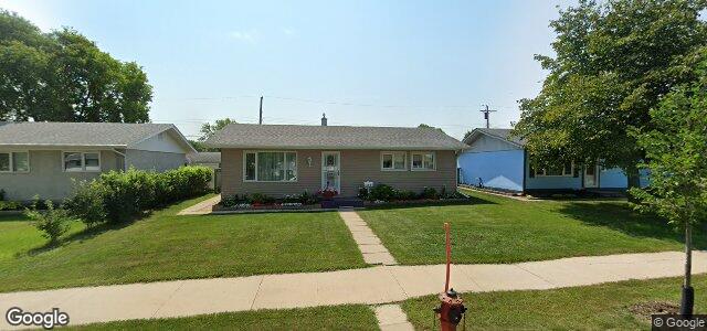 536 Mcmeans Avenue E（加拿大曼尼托巴省溫尼伯市）房屋照片