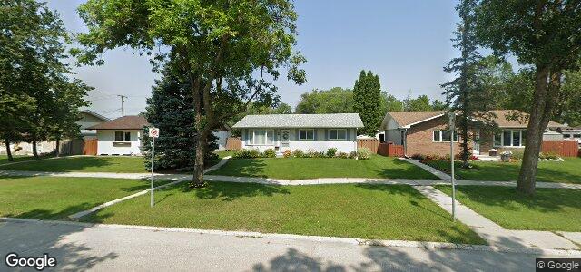 557 Mcmeans Avenue E（加拿大曼尼托巴省溫尼伯市）房屋照片