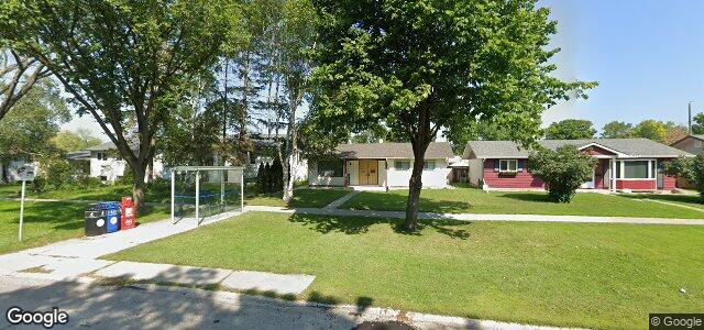 699 Kildare Avenue E（加拿大曼尼托巴省溫尼伯市）房屋照片