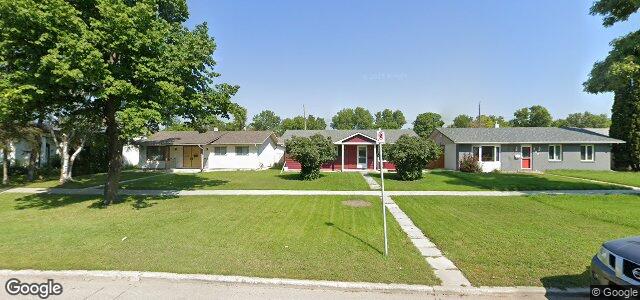 703 Kildare Avenue E（加拿大曼尼托巴省溫尼伯市）房屋照片