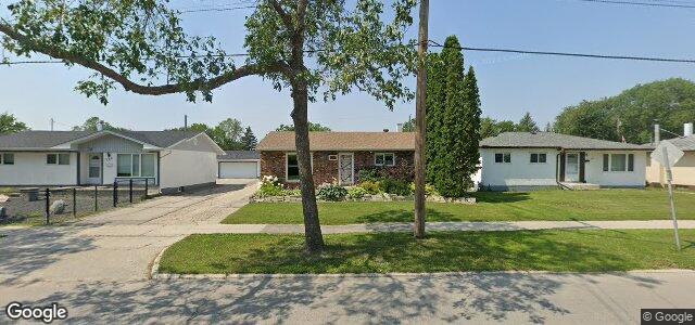 728 Wayoata Street（加拿大曼尼托巴省溫尼伯市）房屋照片