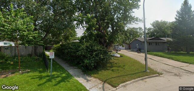 83 Laurentia Bay（加拿大曼尼托巴省溫尼伯市）房屋照片