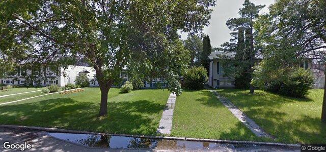 877 Wayoata Street（加拿大曼尼托巴省溫尼伯市）房屋照片