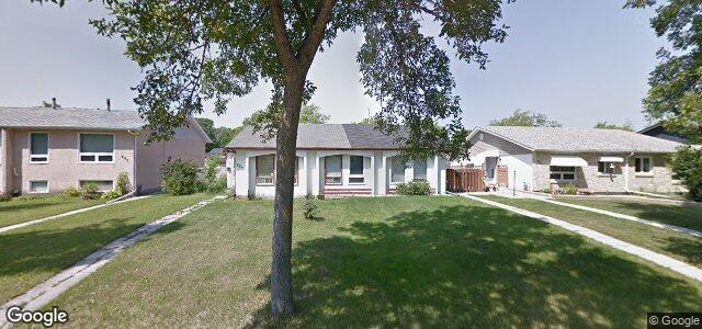 884 Wayoata Street（加拿大曼尼托巴省溫尼伯市）房屋照片