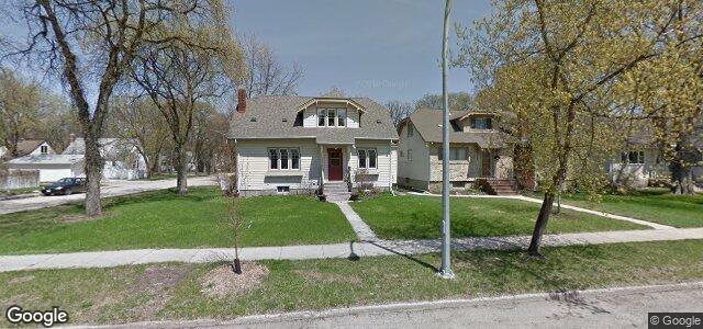 Photo of 101 Oakview Avenue in Winnipeg, Manitoba
