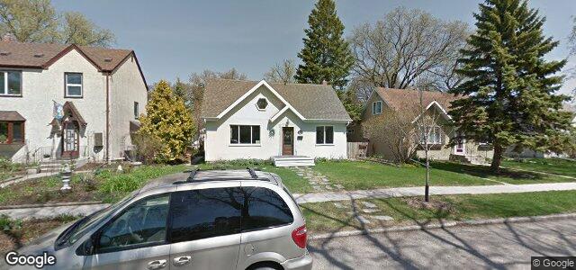 121 Dunrobin Avenue（加拿大曼尼托巴省溫尼伯市）房屋照片