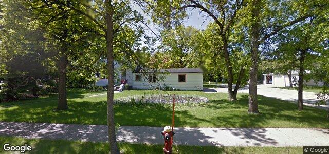 122 Essar Avenue（加拿大曼尼托巴省溫尼伯市）房屋照片