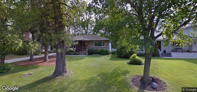 1221 Kildonan Drive（加拿大曼尼托巴省溫尼伯市）房屋照片