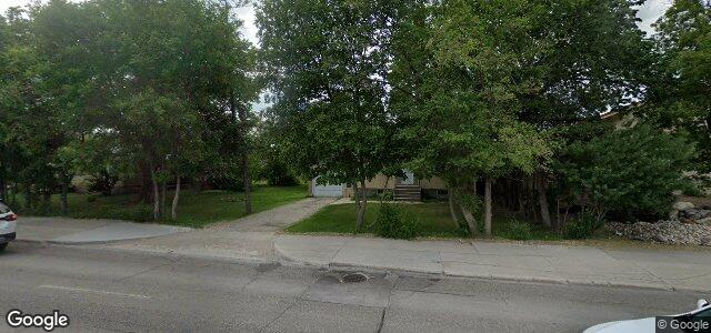 1310 Henderson Highway（加拿大曼尼托巴省溫尼伯市）房屋照片