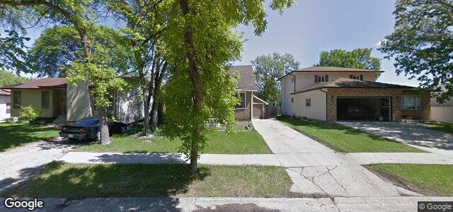 135 Essar Avenue（加拿大曼尼托巴省溫尼伯市）房屋照片