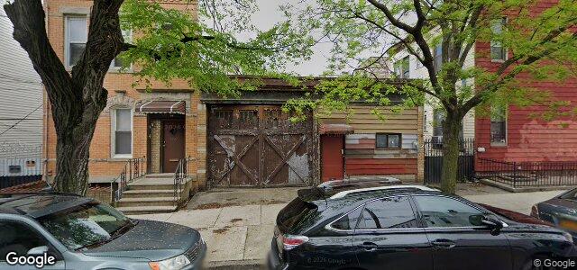 Photo of 18 Greene Avenue in Winnipeg, Manitoba