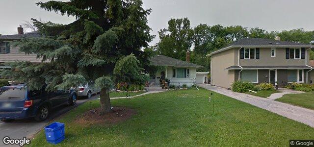 220 Bredin Drive（加拿大曼尼托巴省溫尼伯市）房屋照片