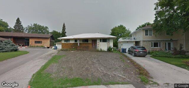 320 Bredin Drive（加拿大曼尼托巴省溫尼伯市）房屋照片