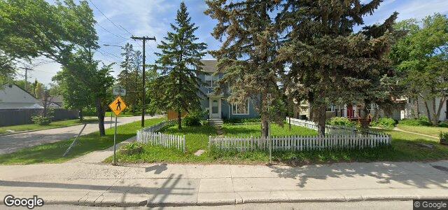 670 Henderson Highway（加拿大曼尼托巴省溫尼伯市）房屋照片