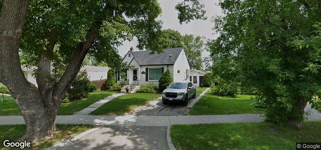 675 Kildonan Drive（加拿大曼尼托巴省溫尼伯市）房屋照片