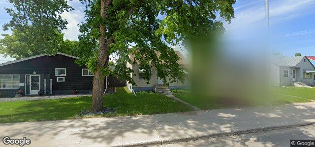 708 Henderson Highway（加拿大曼尼托巴省溫尼伯市）房屋照片