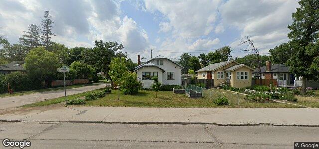 822 Henderson Highway（加拿大曼尼托巴省溫尼伯市）房屋照片