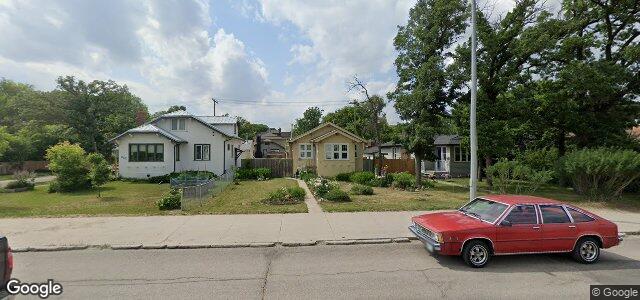 824 Henderson Highway（加拿大曼尼托巴省溫尼伯市）房屋照片