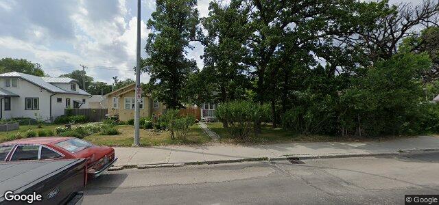 826 Henderson Highway（加拿大曼尼托巴省溫尼伯市）房屋照片