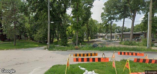 864 Kildonan Drive（加拿大曼尼托巴省溫尼伯市）房屋照片