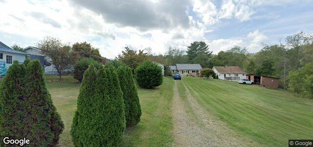 Photo of 206 Hampton Street in Winnipeg, Manitoba