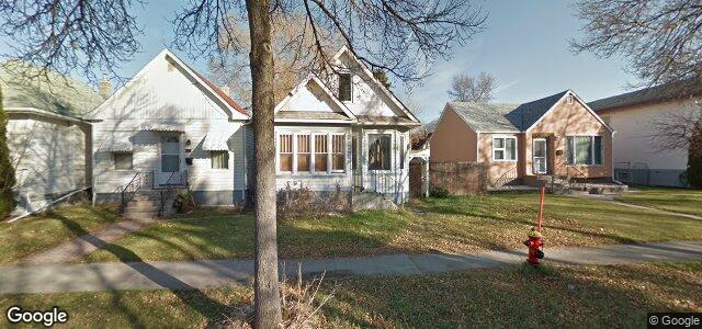 215 Marjorie Street（加拿大曼尼托巴省溫尼伯市）房屋照片